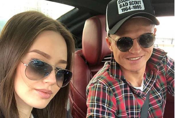 Дмитрий Тарасов и Анастасия Костенко впервые появились на публике после объявления о беременности