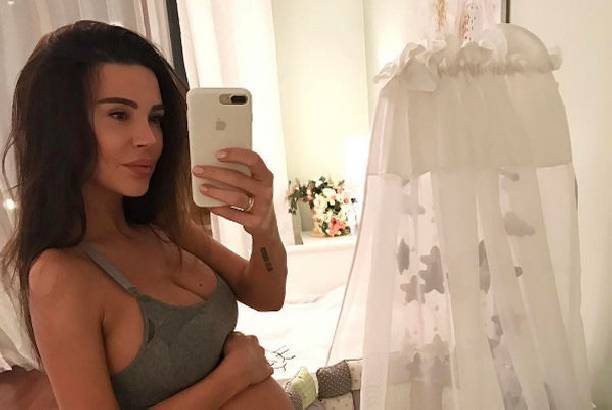 Оксана Самойлова впервые после родов рассказала о малышке Оксана Самойлова впервые после родов рассказала о малышке