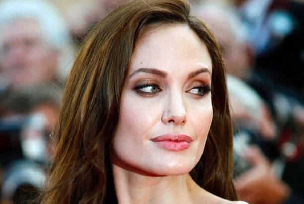 Анджелину Джоли разозлил вопрос о разводе с Брэдом Питтом