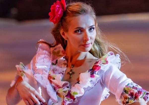 Татьяна Навка взяла пример с Анастасии Волочковой и показала фото с дочкой, в бане Татьяна Навка взяла пример с Анастасии Волочковой и показала фото с дочкой, в бане