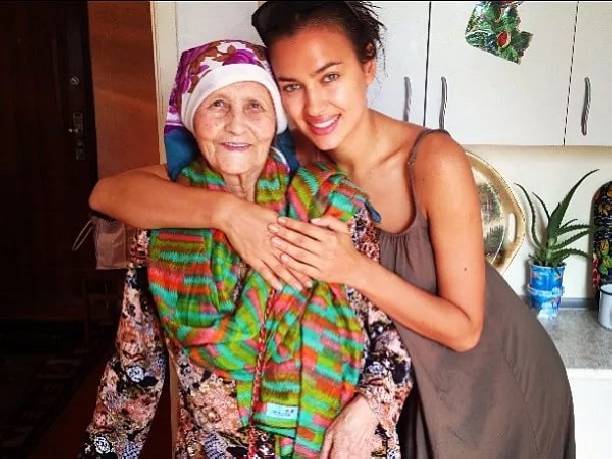 Ирина Шейк отправилась в Башкирию почтить память покойной бабушки