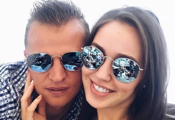 Анастасия Костенко продолжает подогревать слухи о скорой свадьбе с Дмитрием Тарасовым