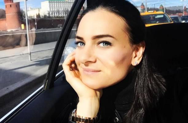 Елена Исинбаева сделала невероятный макияж для красной дорожки в Канны
