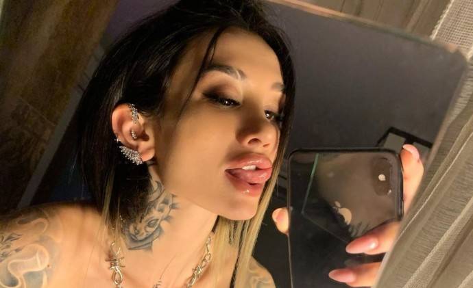 "Вы ещё больше добиваете": подруга Марины Мексики пожалела её после очередной неудачной пластики носа