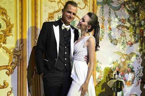 Дмитрий Тарасов и Анастасия Костенко спровоцировали слух о тайной свадьбе