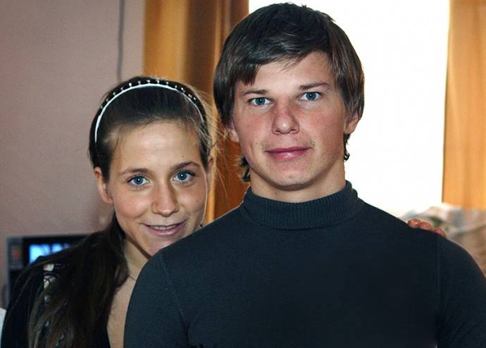 Мать Андрея Аршавина сообщила, что Юлия Барановская ждала его возвращения после развода с Алисой Казьминой
