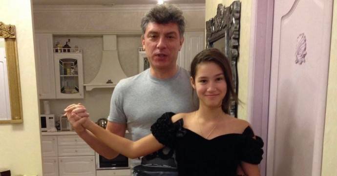 18-летняя дочь Бориса Немцова обвенчалась с мужем