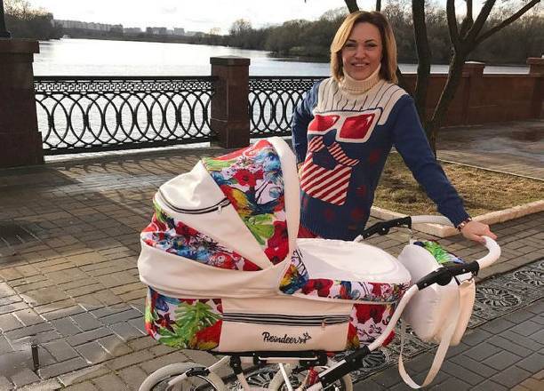 Алла Довлатова показала свою фигуру после родов
