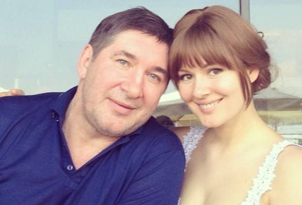 58-летний Александр Кожевников женился на 23-летней модели журнала Maxim