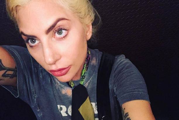 Леди Гага опасается, что никогда не сможет стать мамой
