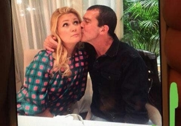 Андрей Малахов удалил из микроблога скандальное фото и высказывание об Антонио Бандерасе и своей жене