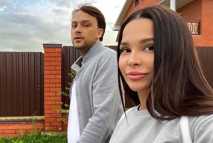 Бывший муж Екатерины Колисниченко из «Дома-2» показал новую девушку, которая подозрительно похожа на экс-жену