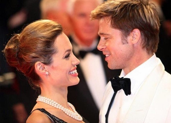 Анджелина Джоли и Брэд Питт усыновят еще одного ребёнка, ради спасения брака