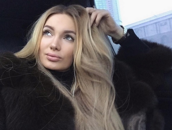 Евгения Феофилактова-Гусева показала красивый снимок в нижнем белье Евгения Феофилактова-Гусева показала красивый снимок в нижнем белье