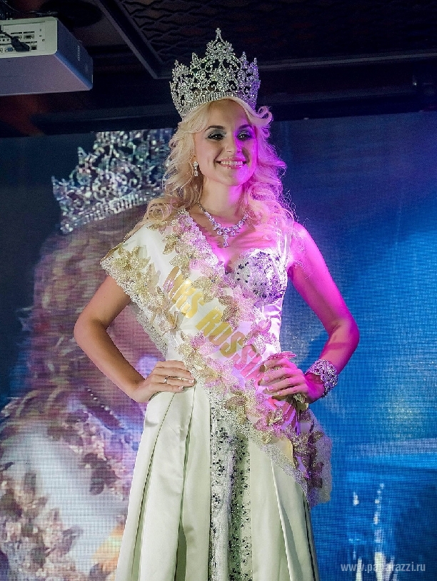 Названа «Миссис Россия-2013»
Обладательницей почетного титула стала 26-летняя Анна Городжая.