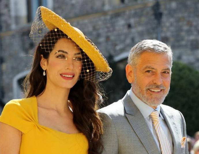 Джордж и Амаль Клуни купили кукольный домик для детей за 110 тысяч долларов
