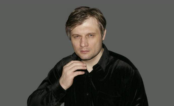 Автора композиции «Вслед за ветром» Алексея Фомина забрали в полицию после конфликта с сотрудником ГИБДД