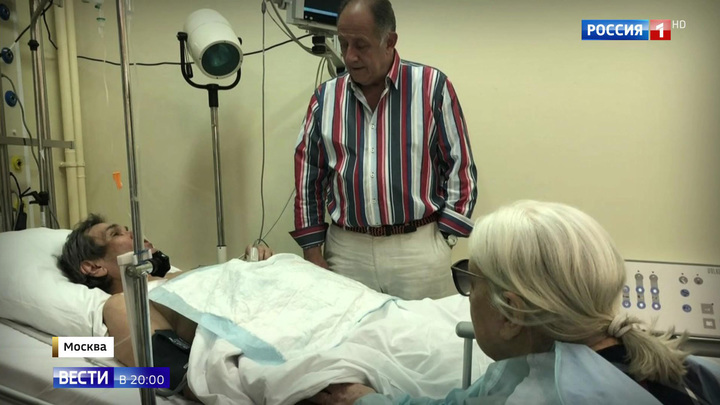 Бари Алибасов в реанимации в больнице Крот 2019 2 (1).jpg