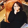 Лариса Гузеева случайно показала то, что находится у неё под юбкой