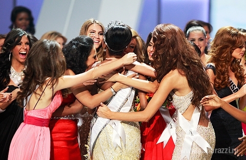 Лейла Лопес стала "Мисс Вселенная" 2011 года