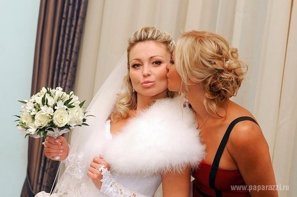 Татьяна Навка выдала сестру замуж