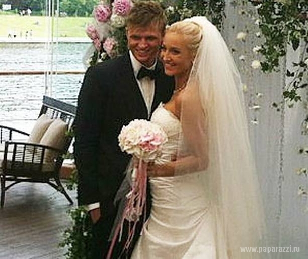 Дмитрий Тарасов оставил Ольгу Бузову сразу после свадьбы