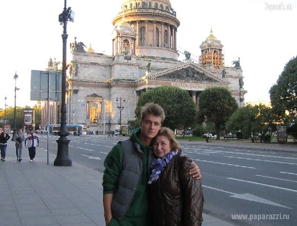 Мама Алексея Воробьева рассказала, что сын до сих пор в реанимации без сознания