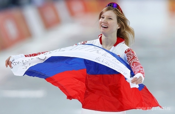 Ольга Фаткулина чуть не дотянула до "золота", а Александр Ревва спел гимн спортсменам 