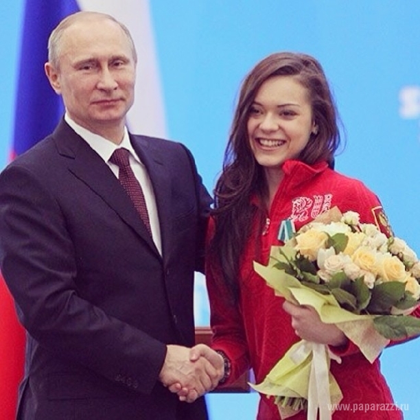 Аделина Сотникова похвалилась знакомством в президентом и Иваном Ургантом
