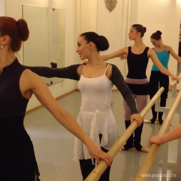 Певица Виктория Дайнеко решила вернуться в балетную школу