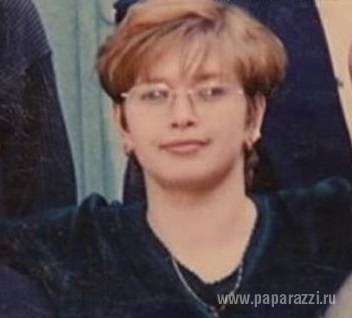 Вера Брежнева поразила поклонников своим фото в 17 лет