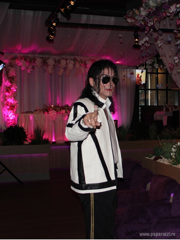 На свадьбе Павла Погребняка  спел сам Майкл Джексон