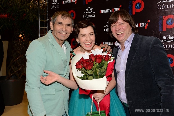 Поздравить звезду прошлых лет Алису Мон с Днем рождения пришли Филипп Киркоров с Аллой Пугачевой