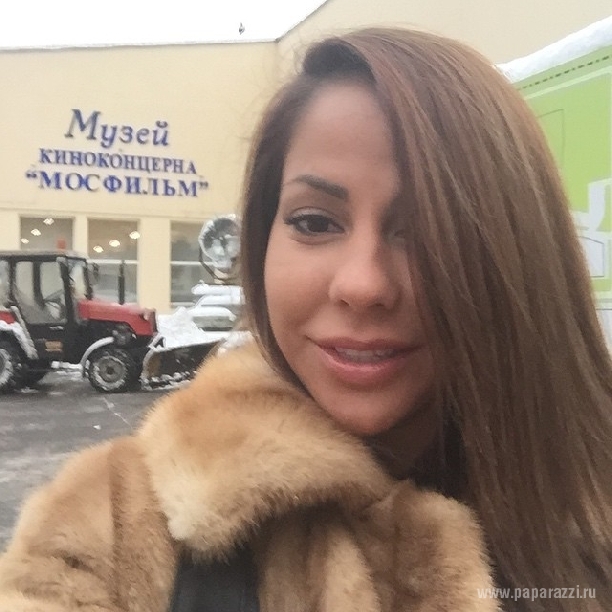 Елена Беркова поделилась новым фотографиями с кинопроб
