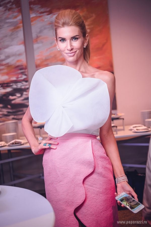 Виктория Якубовская признана самой стильной Fashion-ведущей 2015 года