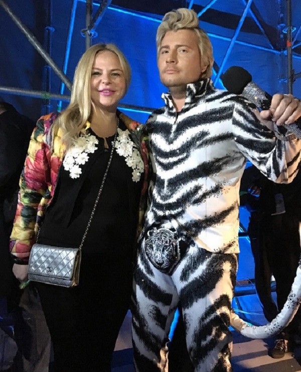 Видео дня: Николай Басков «утер нос» Филиппу Киркорову, появившись на сцене в костюме белого тигра
