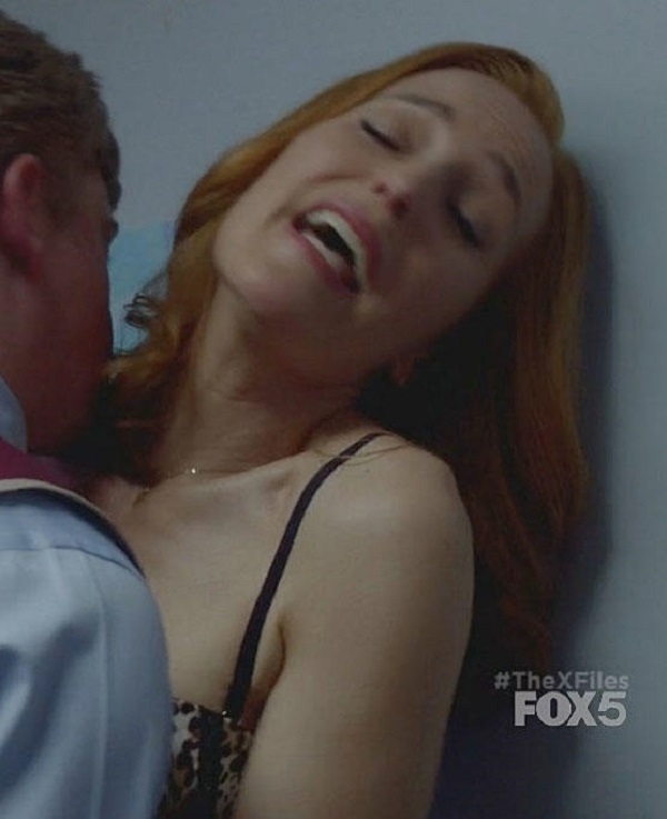 Джиллиан Андерсон снялась в эротической сцене нового сезона The X-Files