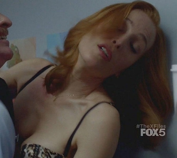 Джиллиан Андерсон снялась в эротической сцене нового сезона The X-Files