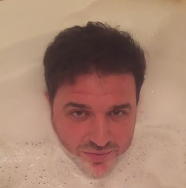 Ксения Собчак выложила видео обнаженного Максима Виторгана в ванной