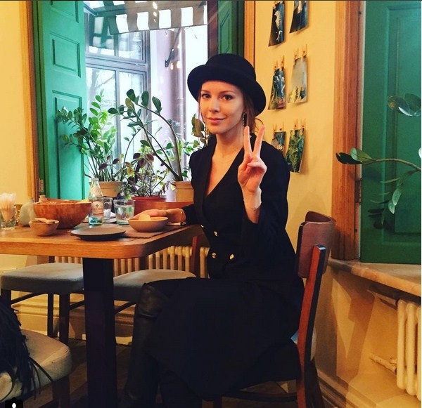 Наталья Подольская покорила фанатов образом Мэри Попинс
