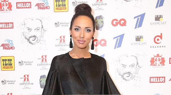 Певица Алсу перекачала свои губы Певица Алсу перекачала свои губы