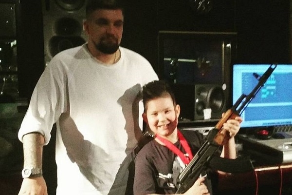 Юный рэпер Витек Трубачев испортил выступление Басты в родном Ростове