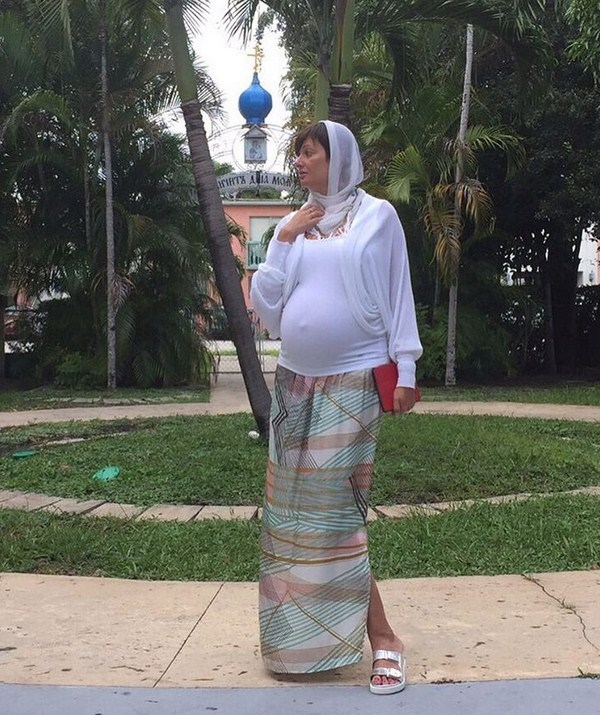 Солистка группы Непара Виктория Талышинская готовится к родам в Майами