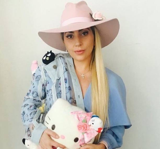 
Леди Гага возглавит модный дом Versace
