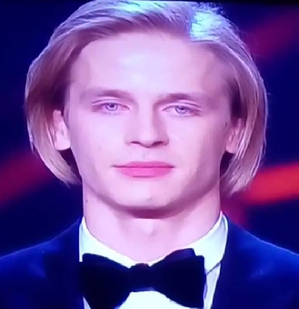Тайная трагедия Стаса Литвинова не помогла ему стать победителем проекта «Танцы на ТНТ»