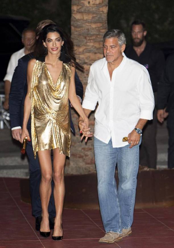 Амаль родит Джорджу Клуни сразу двоих детей