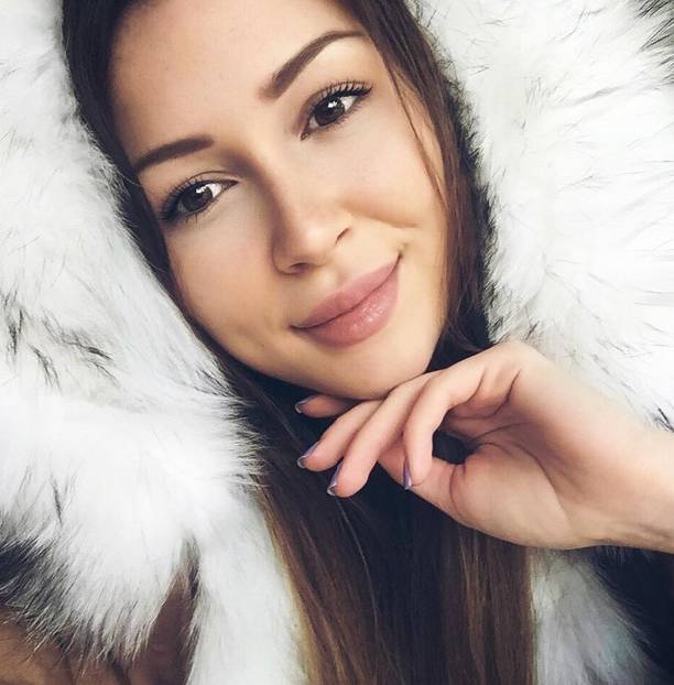 Анастасия Заворотнюк впервые прокомментировала замужество дочери
