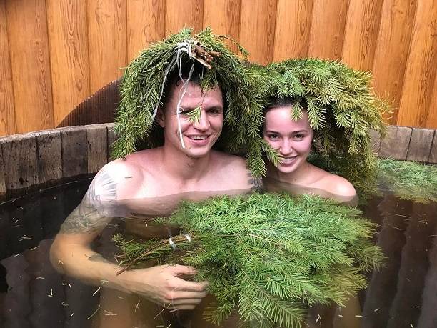Дмитрий Тарасов подтвердил горячие отношения с Анастасией Костенко фотографией из бани