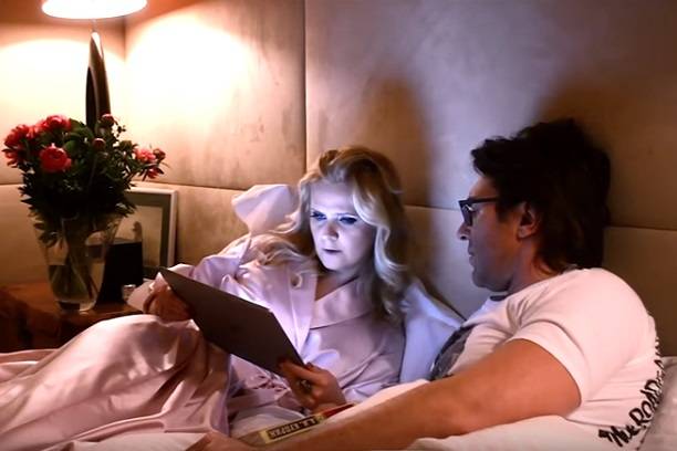 В сети появилось постельное видео Андрея Малахова со своей супругой Натальей Шкулевой