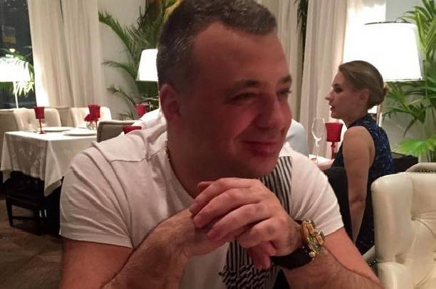 Сын Бориса Смолкина опроверг информацию о мошенничестве
